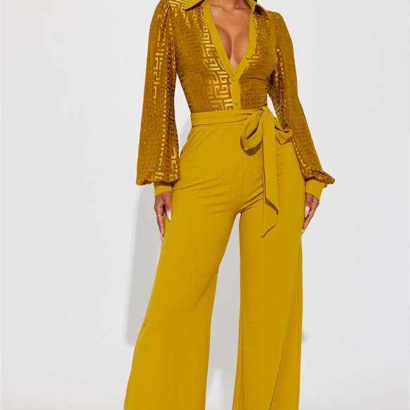 Fashion Nova Pants - jumpsuit